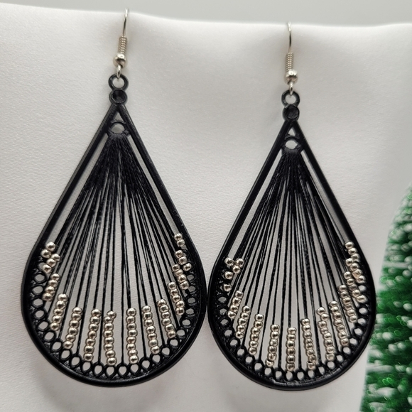 Handmade Jewelry - ✨2/$10✨ Elegant Teardrop Black String & Silver Bead Dangle Earrings 2.5" Long